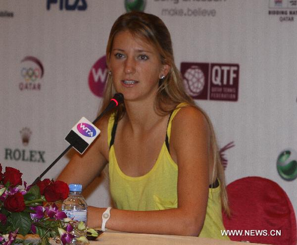 Victoria Azarenka of Belarus speaks during the press conference prior to the WTA Championships 2010 in Doha, Qatar, on Oct. 25, 2010. The tennis event will be staged here from Oct. 26 to 30. (Xinhua/Chen Shaojin) 