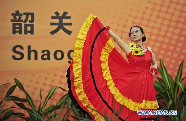 A performance is seen during the inauguration ceremony of the torch relay for the 16th Asian Games in Shaoguan City, south China's Guangdong Province, Oct. 27, 2010. (Xinhua/Liang Xu) 