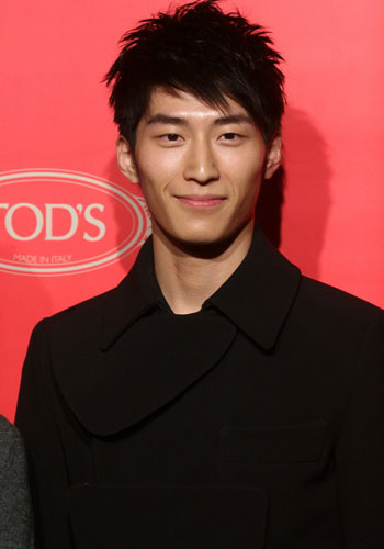 Shawn Dou 