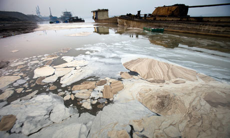 Chemical waste water discharged into the Yangtze River from the Anhui Tongling steel plant.