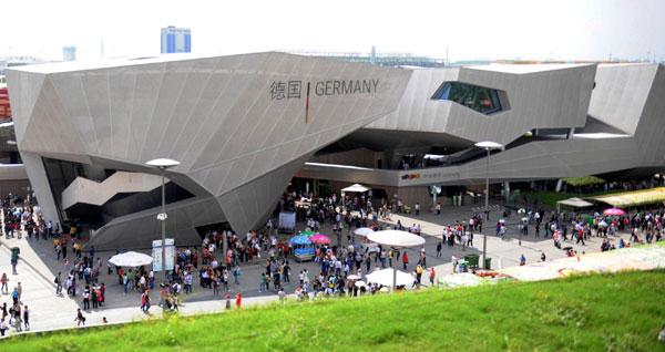 Germany Pavilion won the first prize of the best development of the Expo 2010 theme &apos;Better City, Better Life&apos; at the Shanghai World Expo on Saturday. The prize was awarded in the A category, which includes pavilions with the largest exposition area (more than 6,000 square meters). [Xinhua]