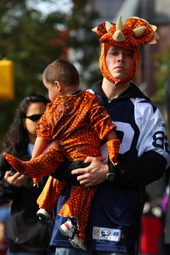 The 38th Annual Village Halloween Parade was held in New York Sunday night with hundreds of thousands of people dressing up in Halloween attire to celebrate this holiday.