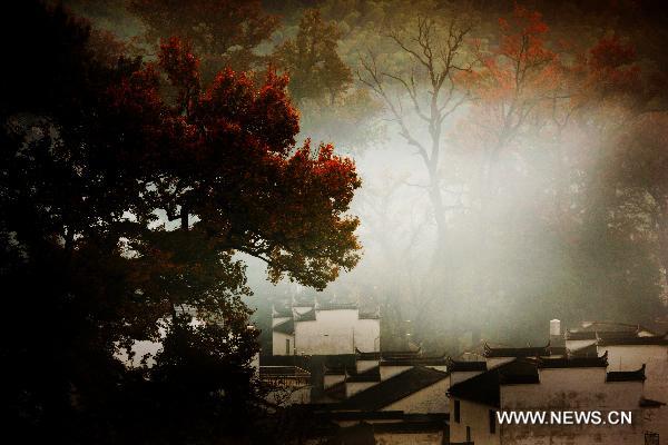 Photo taken on Nov. 9, 2010 shows the scenery at Chengcun Village of Dazhangshan Township in Wuyuan County, east China&apos;s Jiangxi Province. [Xinhua] 