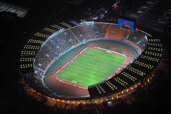 The picture taken on Nov. 10, 2010 shows the aerial view of the Tianhe Sports Center Stadium where the Group A soccer match of the 16th Asian Games between China and Kyrgyzstan is held in Guangzhou, south China&apos;s Guangdong Province. [Xinhua]