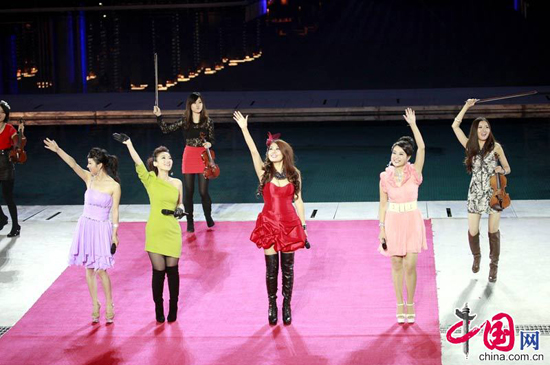 Warm-up performances before the opening ceremony of the 16th Asian Games