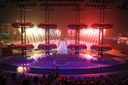 Fireworks are displayed during the Opening Ceremony of the 16th Asian Games at the Haixinsha Island in Guangzhou, China, Nov 12, 2010. (Xinhua/Guo Yong) 