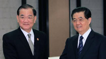 Hu meets with KMT Honorary Chairman Lien Chan