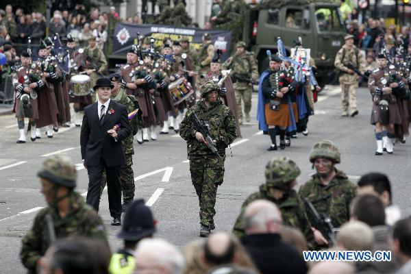 A band march during the Lord Mayor&apos;s Show in the City of London, capital of Britain, Nov. 13, 2010. 