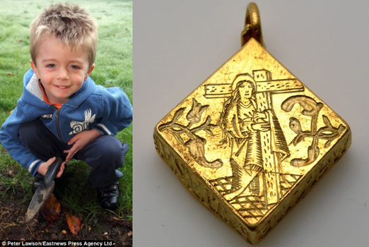 4岁男孩寻得黄金宝藏