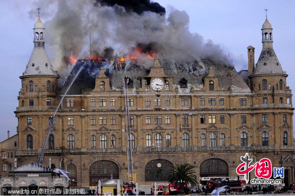 Istanbul&apos;s historic Haydarpasa train station has been severely damaged by a fire which engulfed the roof of the building. The blaze broke out while restoration work was being carried out on the early 20th century structure on Sunday, November 28, 2010.