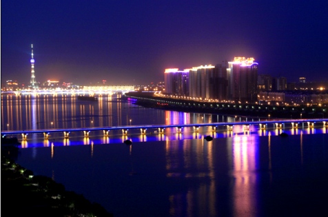 Top 10 Chinese tourist cities in foreigners' eyes