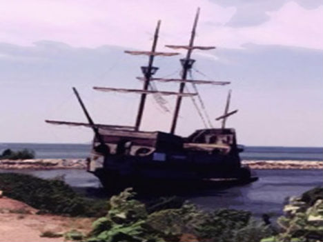 Top 10 &apos;ghost ships&apos; in world