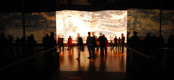 Tourists visti the China Pavilion at the Expo Garden on Dec 1, 2010. The China Pavilion, also known as the Crown of the East at the recently concluded Expo 2010 Shanghai, reopens to the public on Dec 1 for a period of six months. [Xinhua]