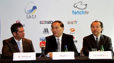 A package of mandarin TV channels were delivered to Australian audience via broadband on November 29, as FethchTV, an emerging Internet Service Provider (ISP) launched the Great Wall TV Package(GWTV) from China. Li Jian (middle), president of China International Television Corporation, which runs the GWT, speaks during the opening ceremony.