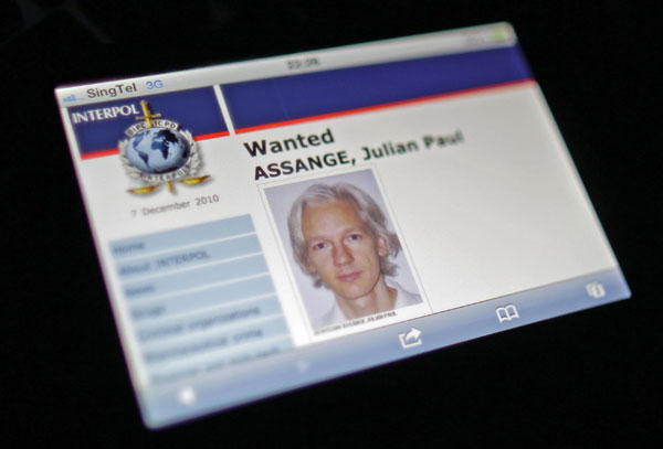 A wanted page for WikiLeaks founder Julian Assange is seen on the Interpol Internet website taken Dec 7, 2010. [China Daily/Agencies]