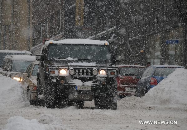 Heavy snowfall sweeps Finland