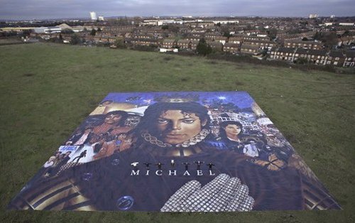 A poster that was created to mark the release of Michael Jackson's posthumous album 'Michael' entered the Guinness World Records on Thursday as the world's largest poster.