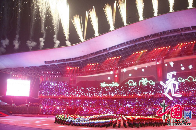 Performances before the Opening Ceremony of the Guangzhou Asian Para Games. [China.org.cn]