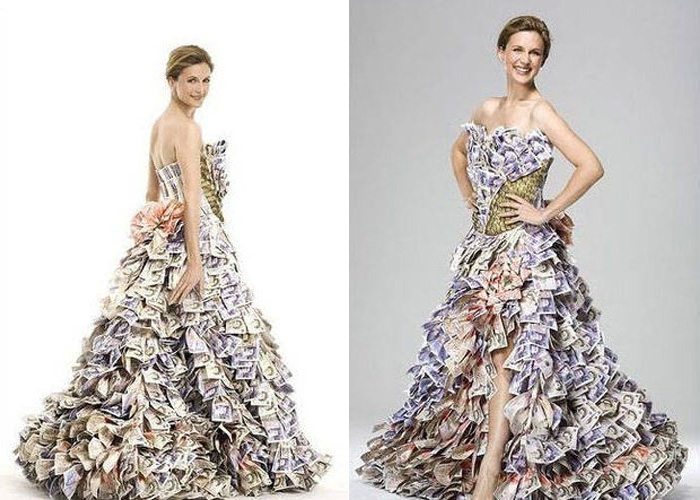 World&apos;s most expensive wedding gown, made of real pounds. [Agencies]