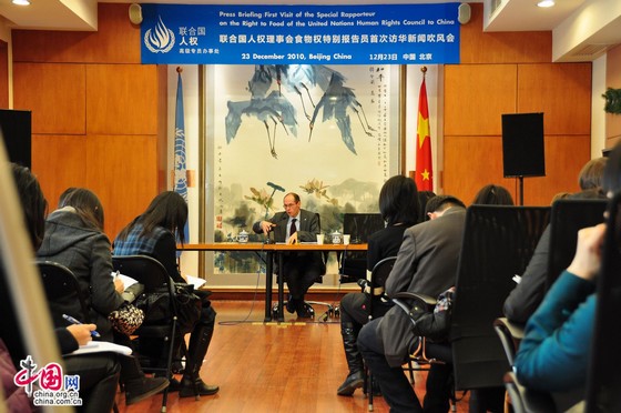 United Nations Special Rapporteur on the right to food, Mr. Olivier De Schutter releases preliminary observations on his mission to China, December 23. [Pierre Chen / China.org.cn]