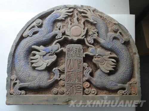 Ancient stone tablet unearthed in Xinjiang 