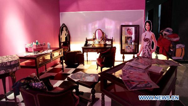 The furniture and everyday objects used by late Taiwanese singer Teresa Teng are displayed at a theme museum in Beijing, capital of China, Dec. 25, 2010.