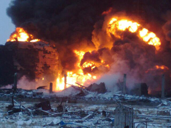 Five Chinese were presumably killed early Monday after an oil refinery blast rocked a settlement in the Zabaikalsky Kray in eastern Russia, news agencies reported. The executive director of Zabaikalsky Refining Company, Arkady Chuprov, and a total of 18 Chinese were working at the oil refinery in the village of Dauria at around 4:25 a.m. local time (1925 GMT Sunday), when an explosion occurred inside the pumping station.