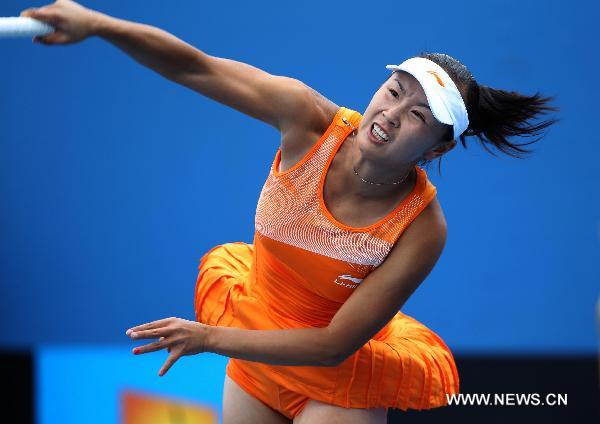 China's Peng Shuai serves during the women's singles first round match against Ukraine's Kateryna Bondarenko at the 2011 Australian Open tennis tournament in Melbourne, Australia, Jan. 18, 2011. Peng Shuai won 2-1. (Xinhua/Meng Yongmin) 