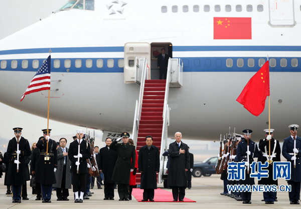 Chinese President Hu Jintao arrived in the U.S. capital of Washington Tuesday for a four-day state visit aimed at enhancing the positive, cooperative and comprehensive relationship between China and the United States.