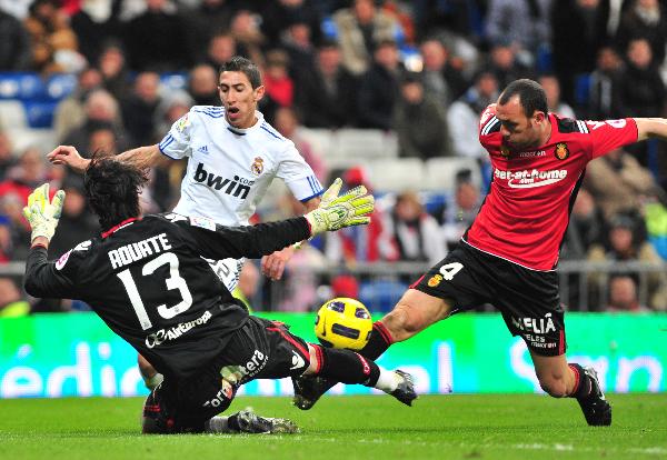 Much criticized striker Karim Benzema was Real Madrid's hero as his side defeated Mallorca 1-0 in the Santiago Bernabeu on Sunday night.