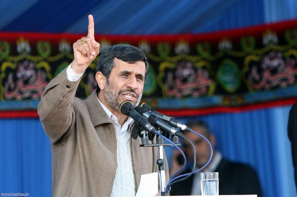 Iranian President Mahmoud Ahmadinejad gestures while speaking in Rasht, 323 km (200 miles) northwest of Tehran January 23, 2011. Iran hopes to resume talks with world powers concerned about its nuclear programme, Ahmadinejad said on Sunday, after negotiations ended in stalemate and with no clear agreement to meet again. [Xinhua/Reuters Photo]
