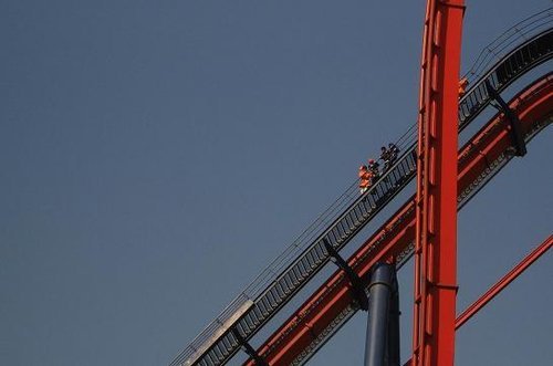 Roller-coasters are designed to produce thrills, but 25 riders got more than they bargained for after they were suspended 60 meters in the air for roughly 30 minutes due to a malfunction yesterday at Shanghai's Happy Valley Park, the Shanghai Daily reported. 