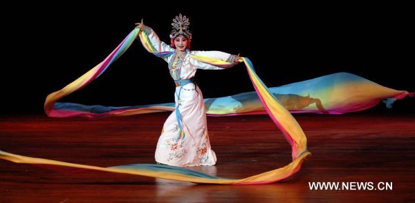 A Chinese dancer from the Wu Opera Troupe of Zhejiang Province performs at the Havana's National Theater in Havana, capital of Cuba, Jan. 29, 2011. Founded in 1956, the Wu Opera Troupe of Zhejiang has dedicated to rescuing and restoring the Wu opera, the second major theatrical genre in Zhejiang with a history of over 400 years.