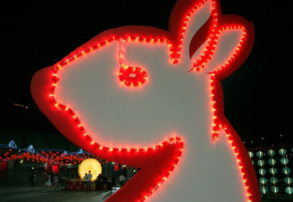 A rabbit figurine is displayed at the River Hongbao Lunar New Year festival at Marina Bay in Singapore February 1, 2011.