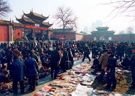 Top 10 antique markets in China