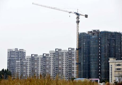Guangzhou is located in southern China on the Pearl River. [xinhua.com] 