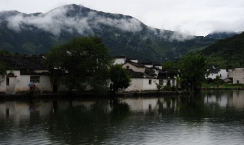 Hongcun: A Chinese painting town