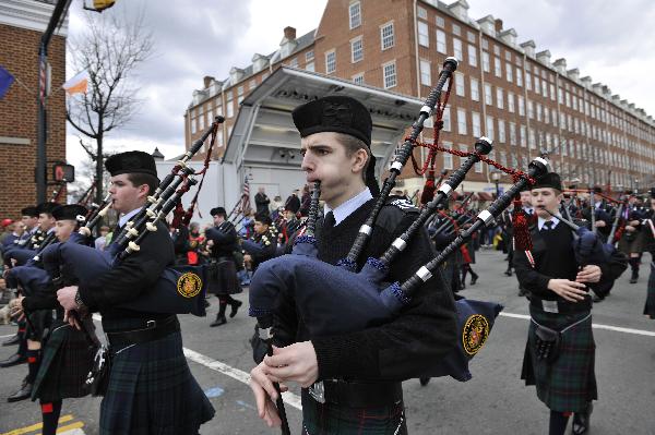 Bagpipers perform during the 30th annual Alexandria St. Patrick&apos;s Day Parade in Alexandria, Virginia, the United States, March 5, 2011. 