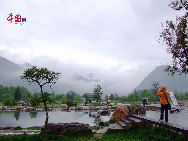 Situated in north China's Xinzhou City of Shanxi Province, Mt.Wutai is crowned as one of four famous Buddhist mountains in China. Presently, there are 95 Buddhist monasteries located nearby Taihuai Town. Mt. Wutai is one of the few religious holy lands for Buddhism in the country, and thus it enjoys a high reputation among priests all over the world. [Mt.Wutai News Center/山西五台山风景名胜区新闻中心]