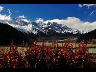 Rawu (also known as Rawok) is the name of a small town and village in Nyingchi Prefecture of the Tibet Autonomous Region of China.[KingzenQue/forums.nphoto.net]