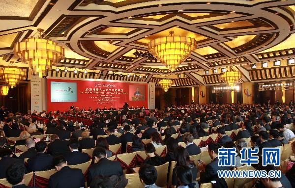 The 12th China Development Forum is held in Beijing from March 19 to 21. 