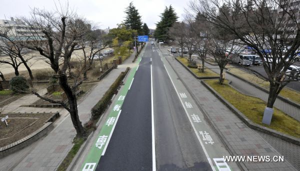 Photo taken on, March 25, 2011 shows the street in Fukushima City, Japan. The city has been witnessing a change of people&apos;s life since the nuclear crisis broke out at the the crippled Fukushima Daiichi nuclear power plant after the earthquake. [Huang Xiaoyong/Xinhua]