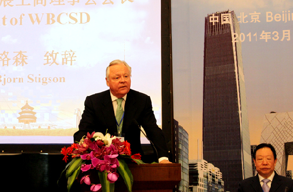 Bjorn Stigson, president of World Business Council for Sustainable Development speaks at the workshop Wednesday in Beijing. [China.org.cn]