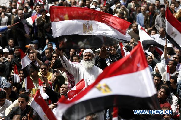 Protesters gather in Tahrir Square, the focal point of the Jan. 25 revolution, in Cairo, Egypt, April 1, 2011. [Wissam Nassar/Xinhua]