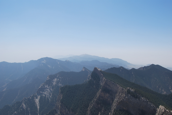 Amazing scenery at Suyukou National Forest Park