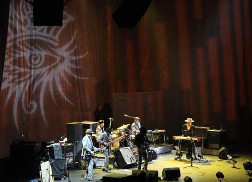 Legendary musician Bob Dylan got a rapturous welcome from fans on Wednesday at the Workers Gymnasium in Beijing, his first ever concert in the Chinese mainland.