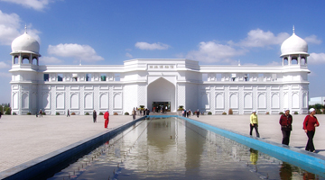 Charming scenery of China Hui Culture Park in Ningxia