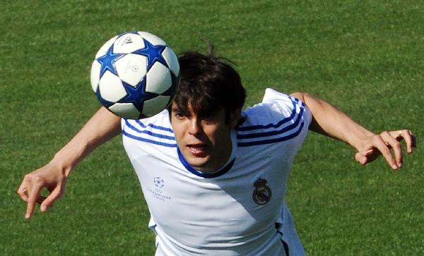 Real Madrid's Brazilian midfielder Kaka takes part in a training session in Madrid on April 12, 2011, on the eve of the Champions League quarter-final second leg football match against Tottenham Hotspur. (Xinhua/AFP Photo)