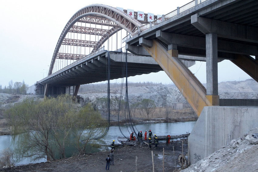 阿富汗友谊桥图片