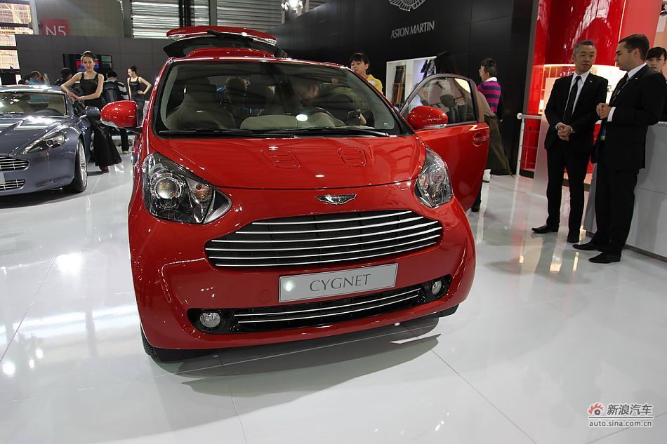 The Aston Martin Cygnet is unveiled at the 2011 Shanghai Auto Show. Started from April 20, 2011, more than 1,000 car models from about 20 countries are on display at the show and 75 of them are making their world premiere. [Sina.com]